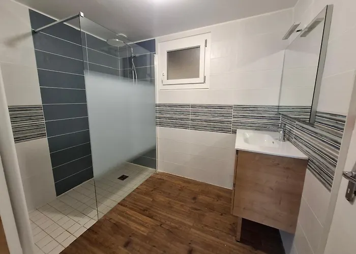 בית נופש Du Petit Guilhem *